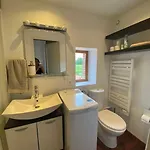 Chez Pascal Sissi -au Coeur De Vignes, Parking Free Apartman Châteauthébaud