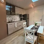 Apartman Chez Pascal Sissi -au Coeur De Vignes, Parking Free
